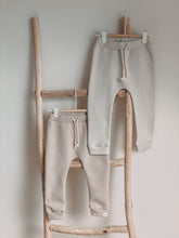 Afbeelding in Gallery-weergave laden, Jogger Natural beige