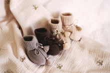 Charger l'image dans la galerie, Chaussons tricotés - Brun