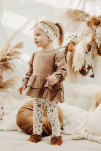 Afbeelding in Gallery-weergave laden, Ruffle muslin top Brown