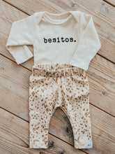 Afbeelding in Gallery-weergave laden, Rompertje Besitos